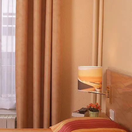 Hotel Beausejour Paris