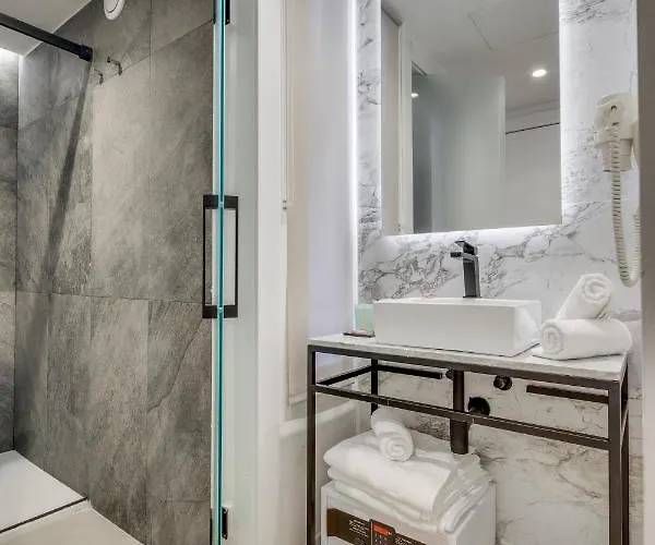 Beausejour 3* Paříž